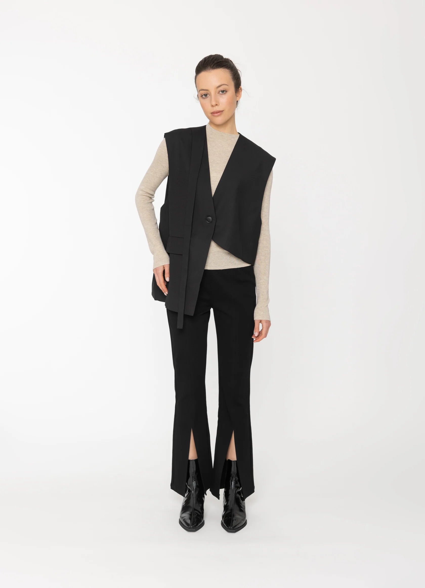 Blacklist Elise Waist Coat | Black