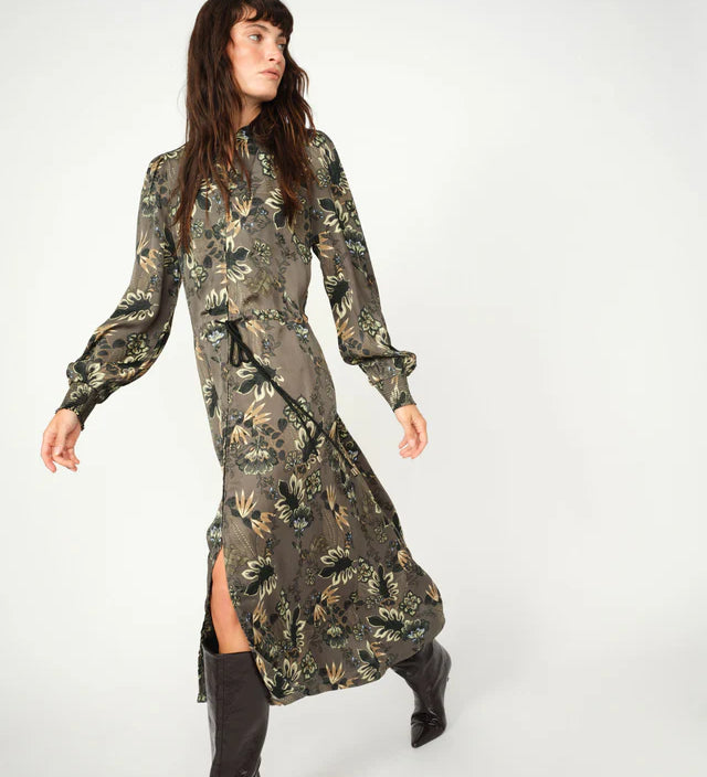 173620836MMLenaFloroDressUrbanChic.webp