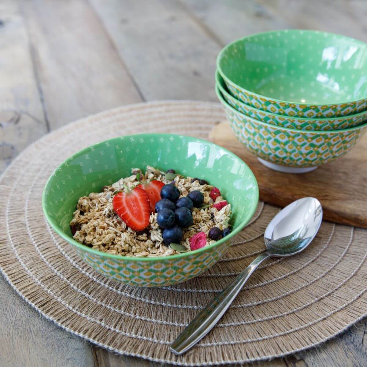 Mikasa Does it All Bowl | 15.7cm Geometric Green