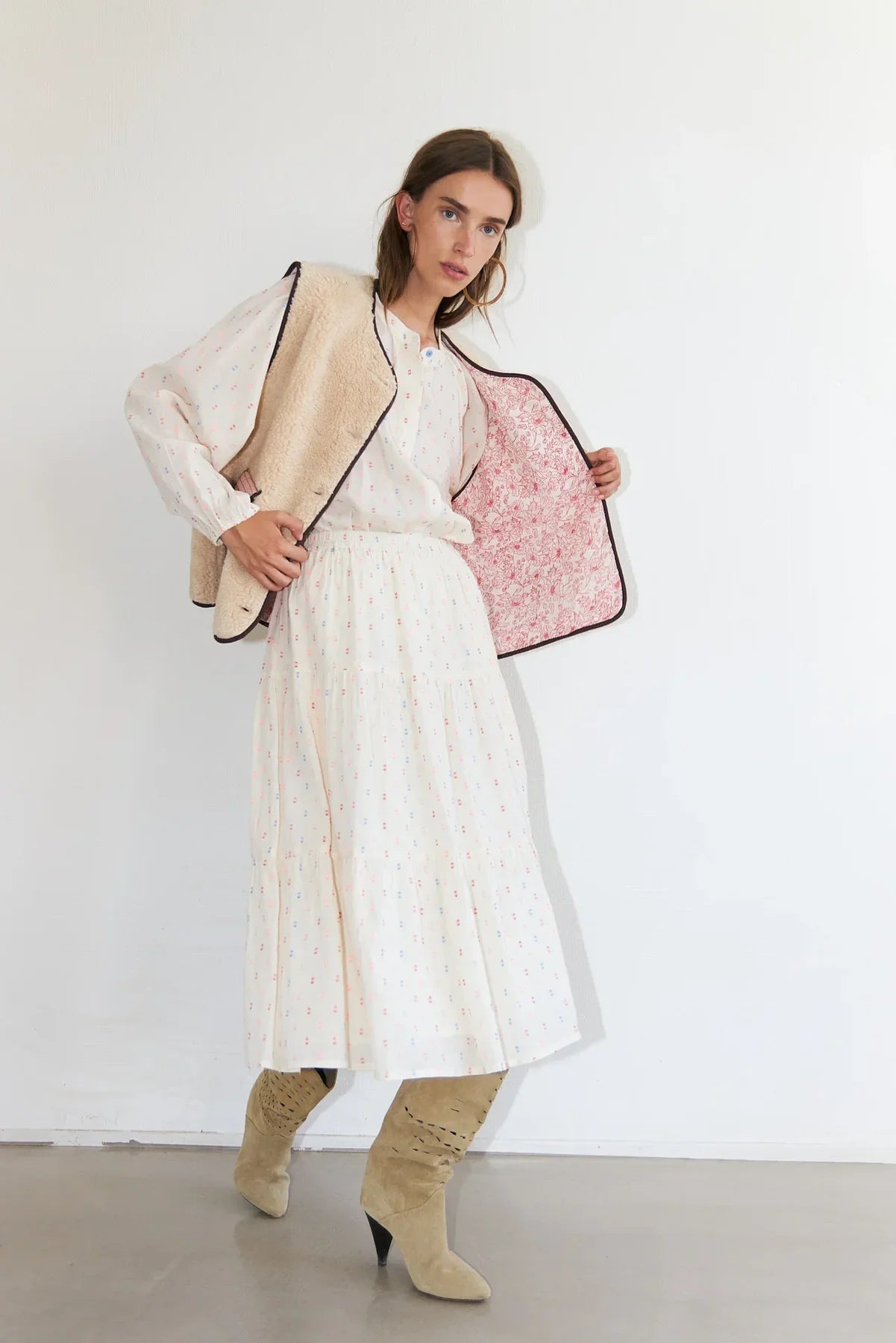 Lollys Laundry Jace Vest | Beige