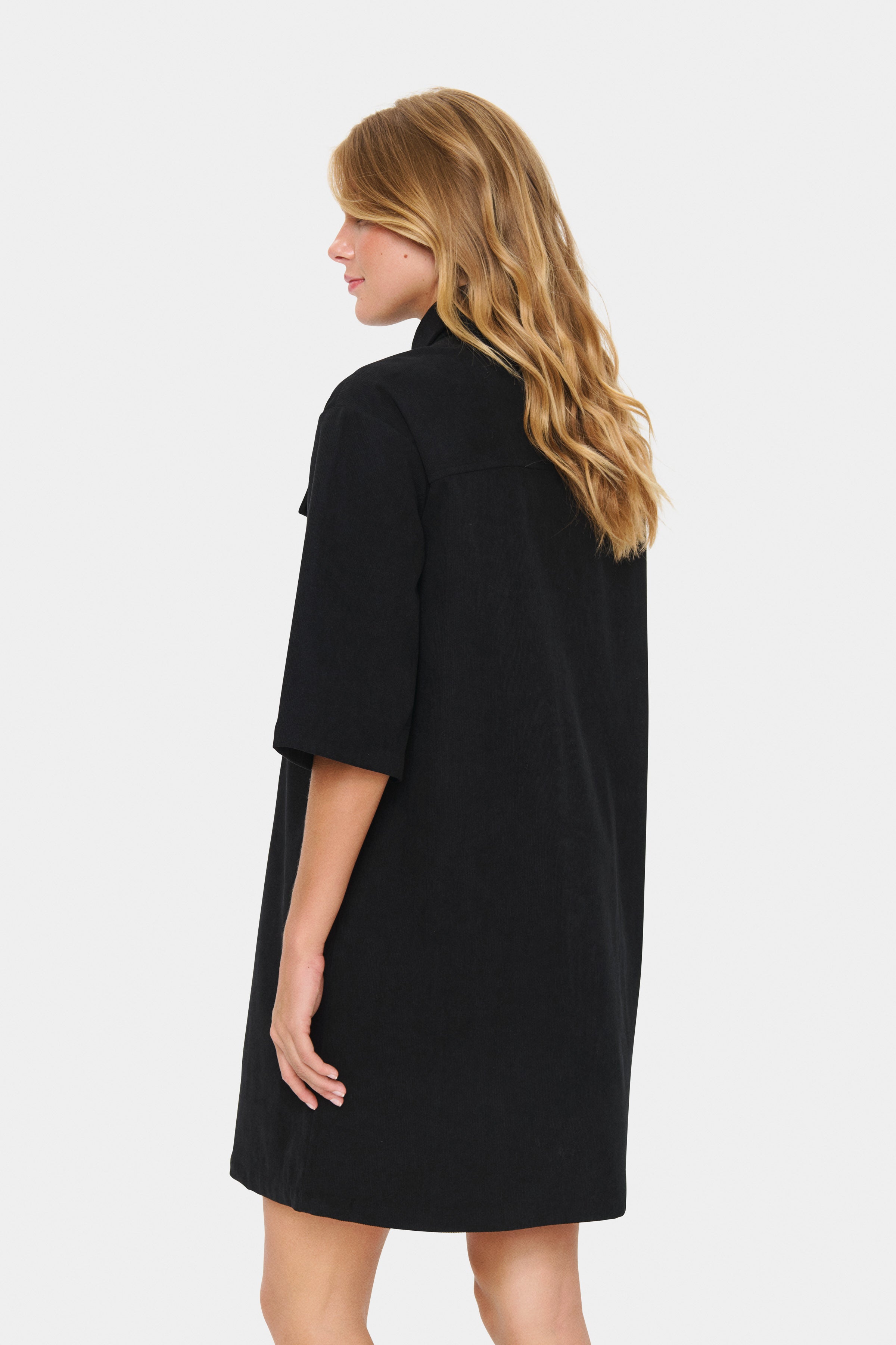 Saint Tropez Magnille Dress | Black