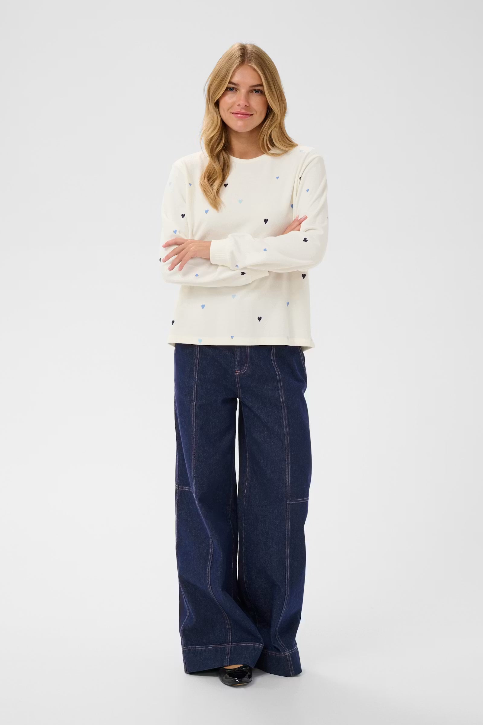 St Tropez Johanni Sweatshirt | Ice Blue