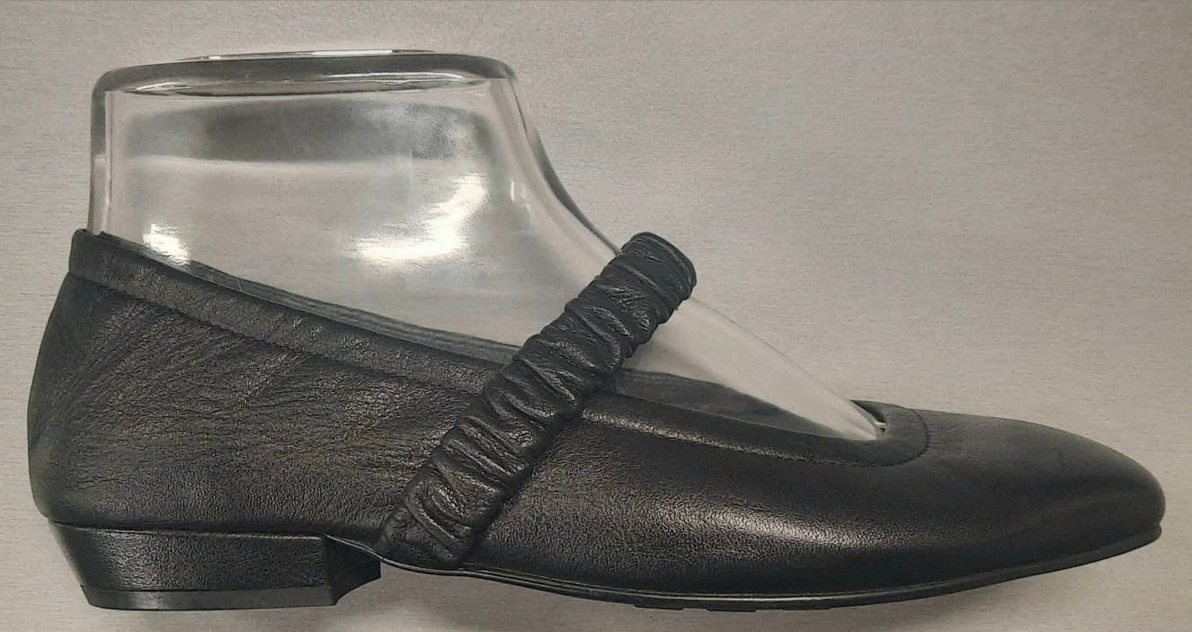 Tamara London Bugsy Ballet Shoe | Black