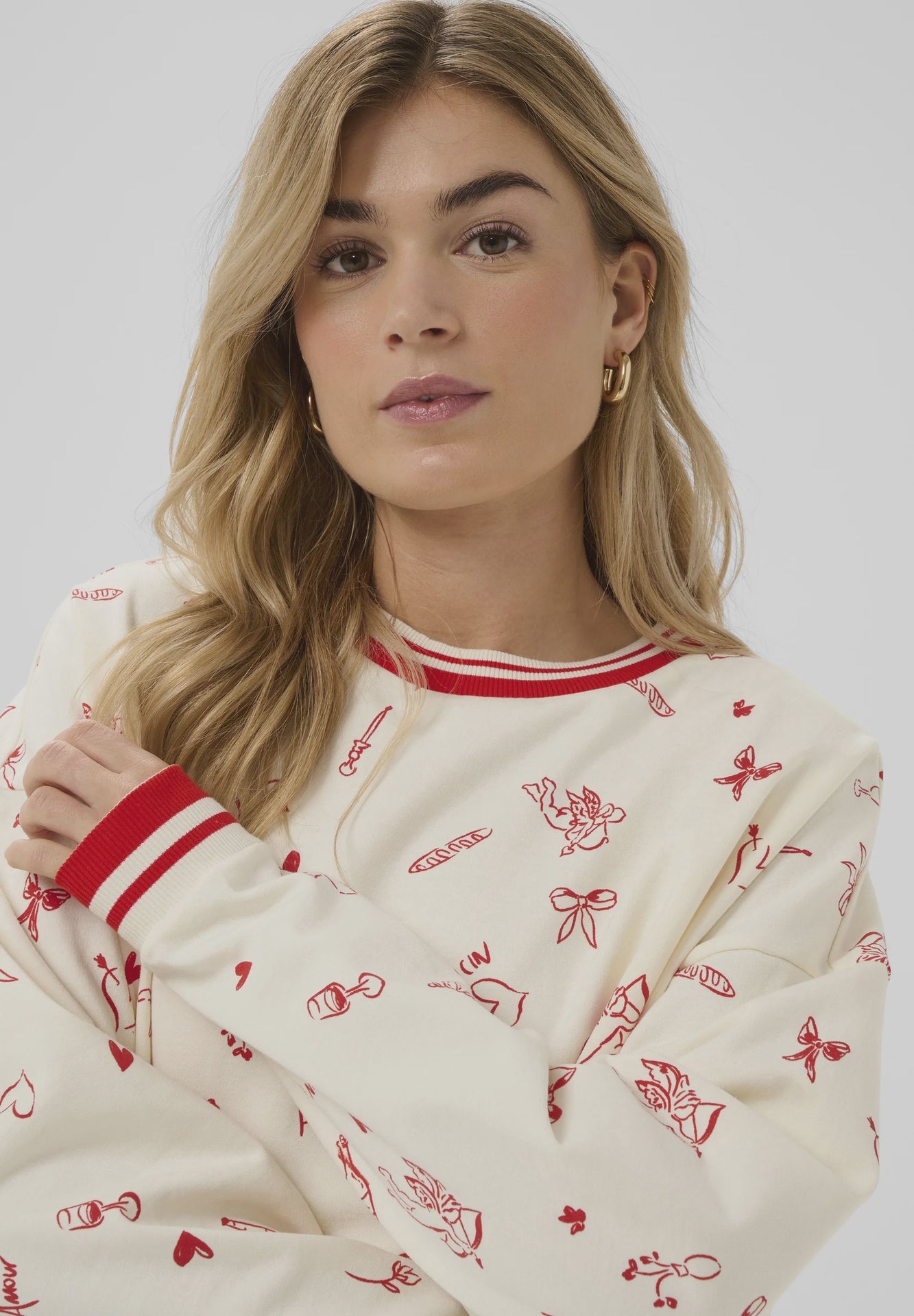 St Tropez Pemillia Sweatshirt | Ice Red Mon Amour