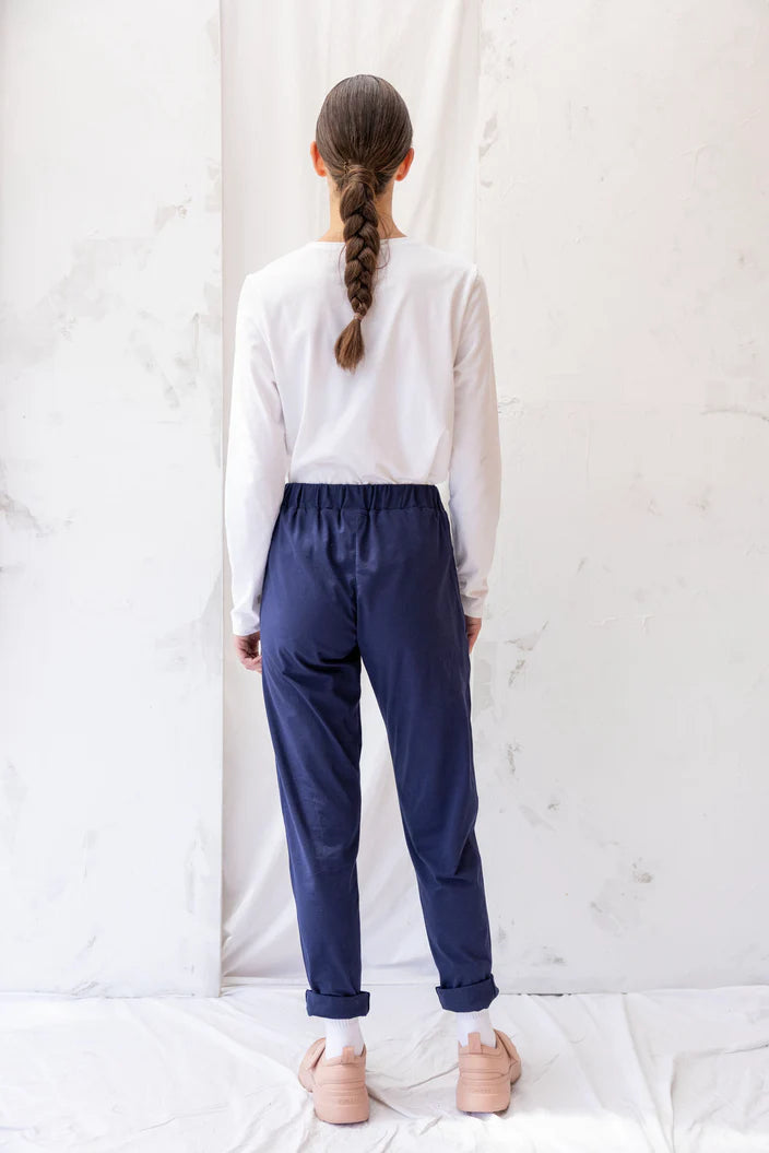 5ReCreate-Cabin-Pant-Organic-Cotton-Ink_704x1056_ce39b386-2a26-485d-86b1-54bc69d29875.webp