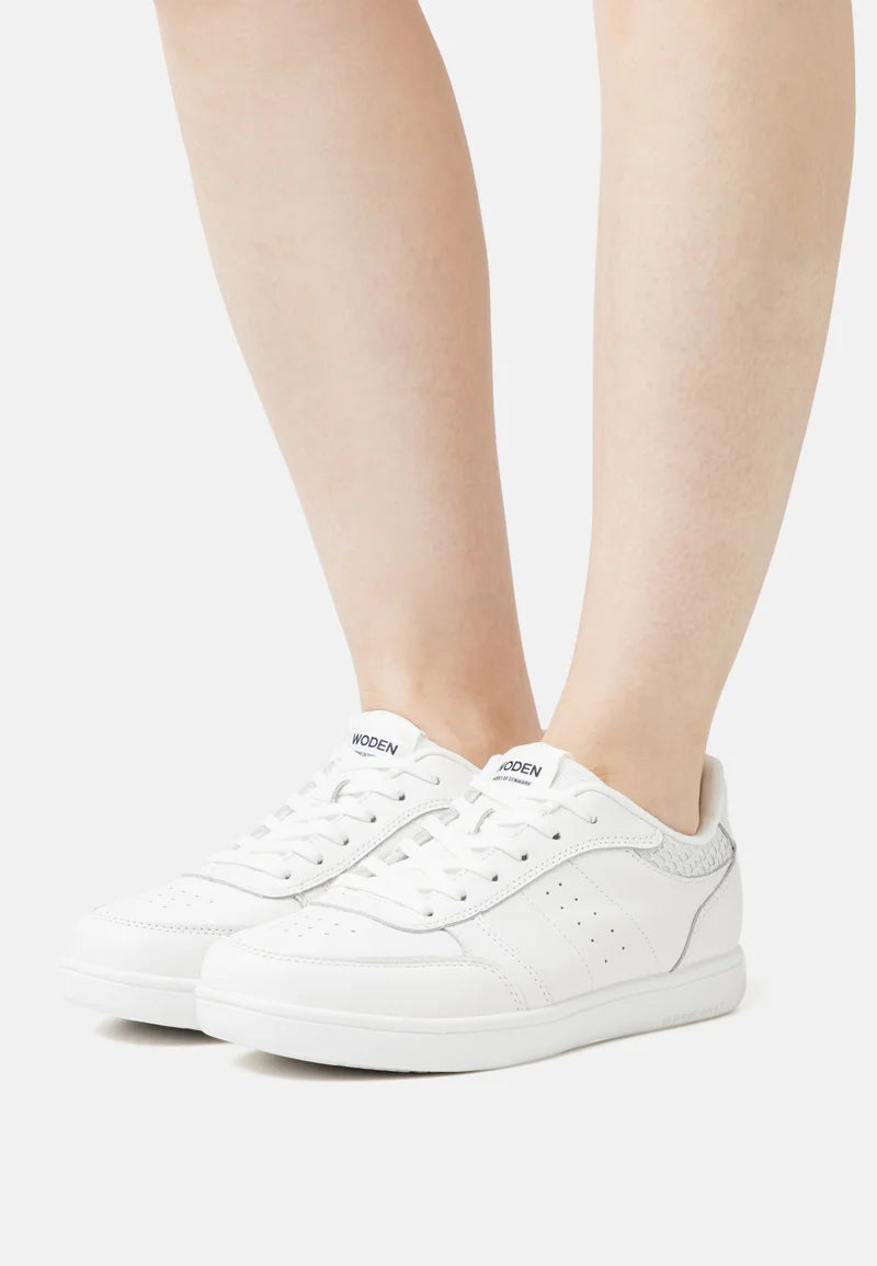 Woden Bjork | Blanc de Blanc