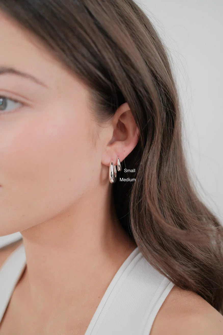 Zafino Cleo Hoop | Medium Silver