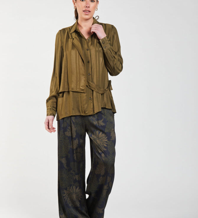 84422-Causeway-Overlay-Shirt-84526A-Autumn-Pleat-Palazzo-2--scaled-670x1005.jpg