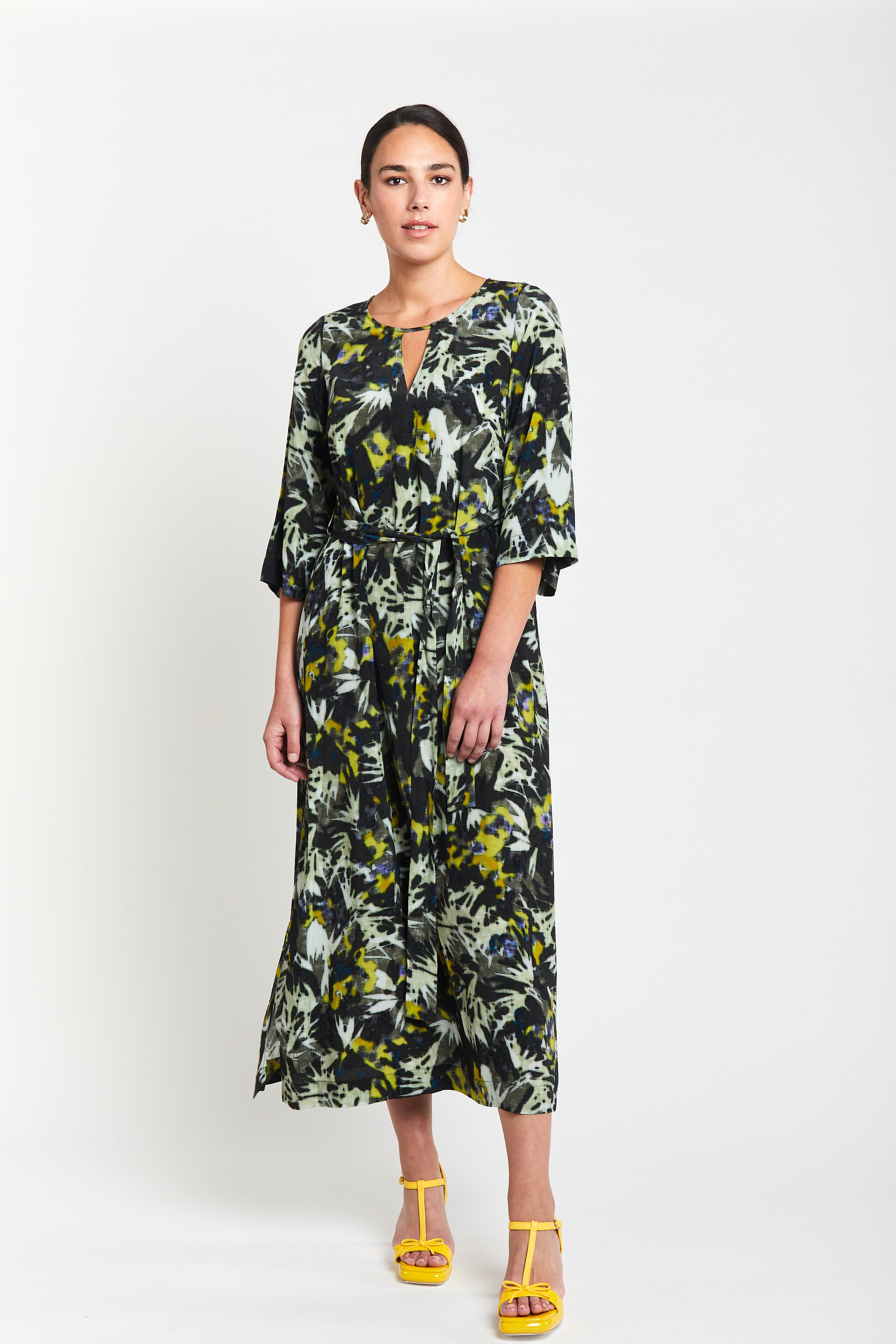 Obi Catastrophe Shift Dress | Multi