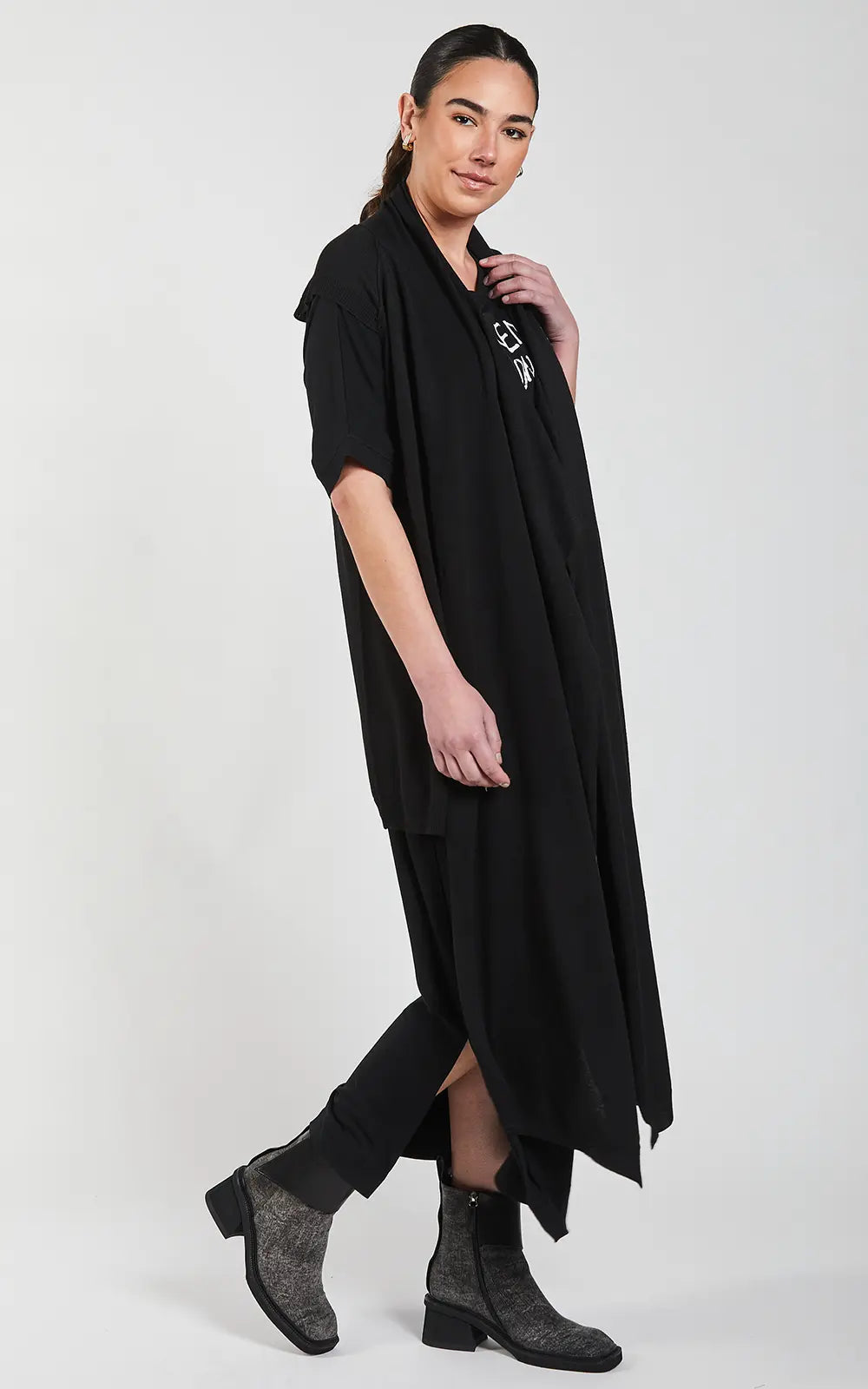 OBI Wool Drape Wrap | Black