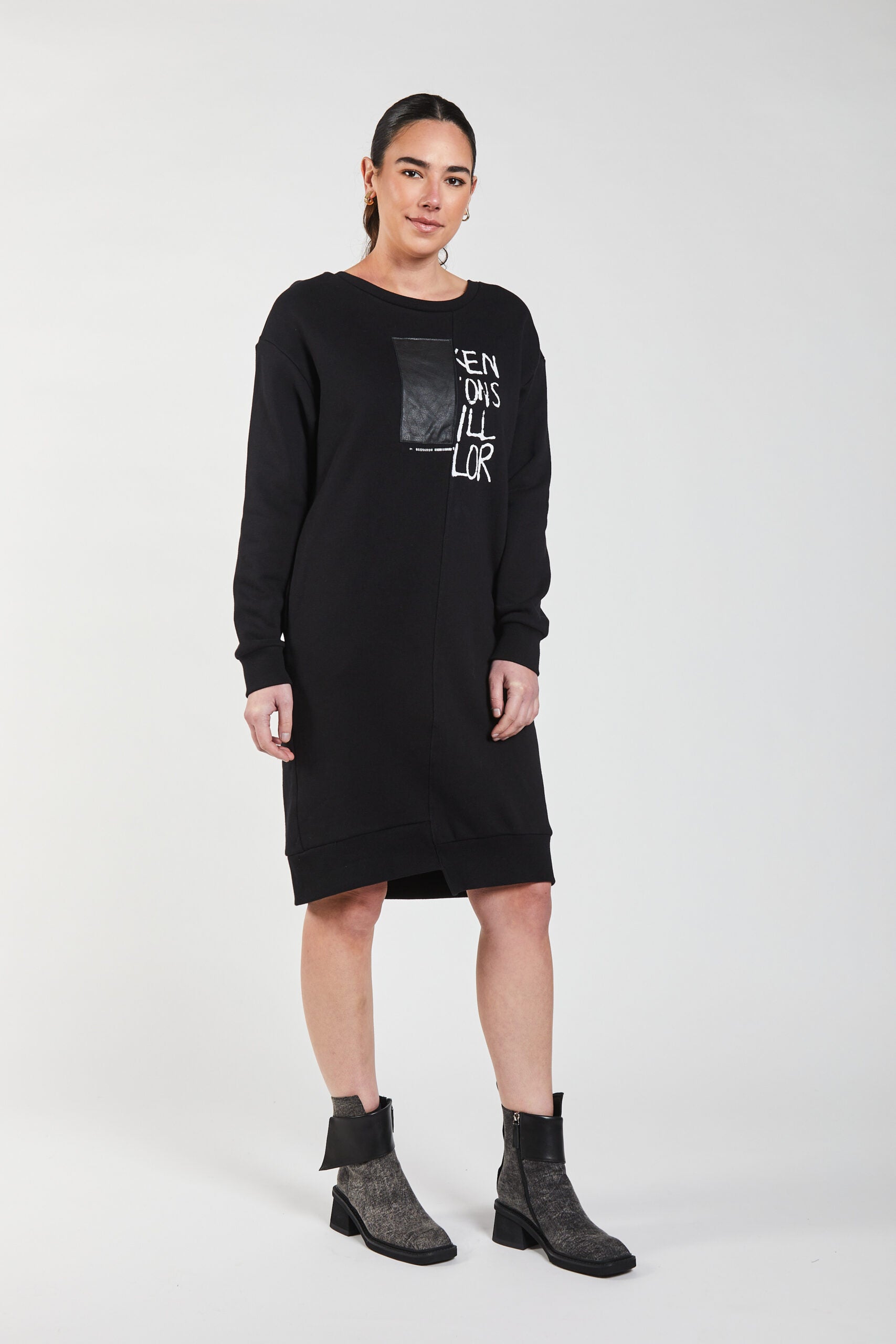 Obi Media Sweatshirt Dress | Black