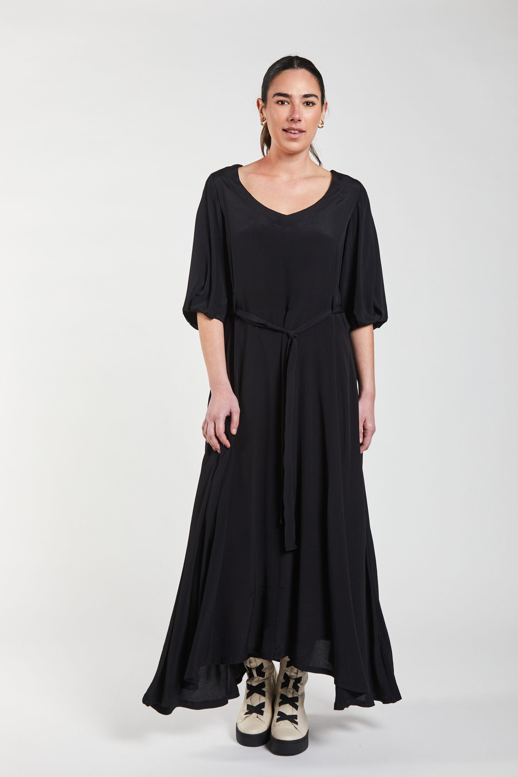 84541S-Silhouette-Maxi-Dress-1--scaled.jpg