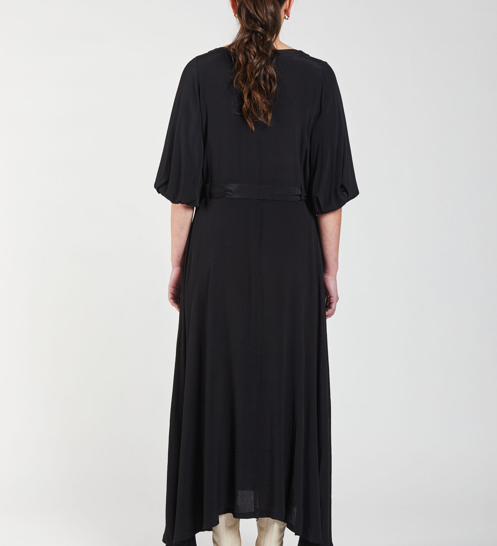 84541S-Silhouette-Maxi-Dress-B--scaled.jpg