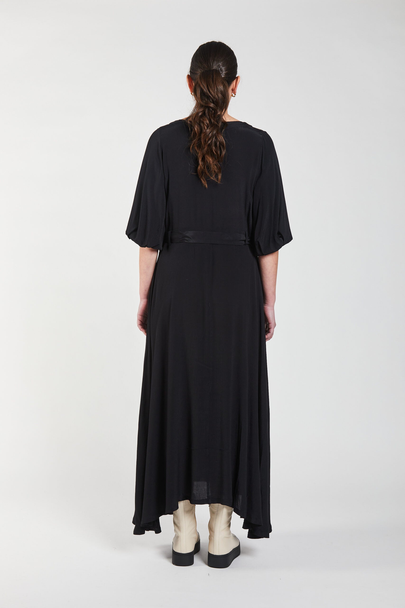 84541S-Silhouette-Maxi-Dress-B--scaled.jpg