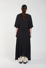 Obi Silhouette Maxi Dress | Black