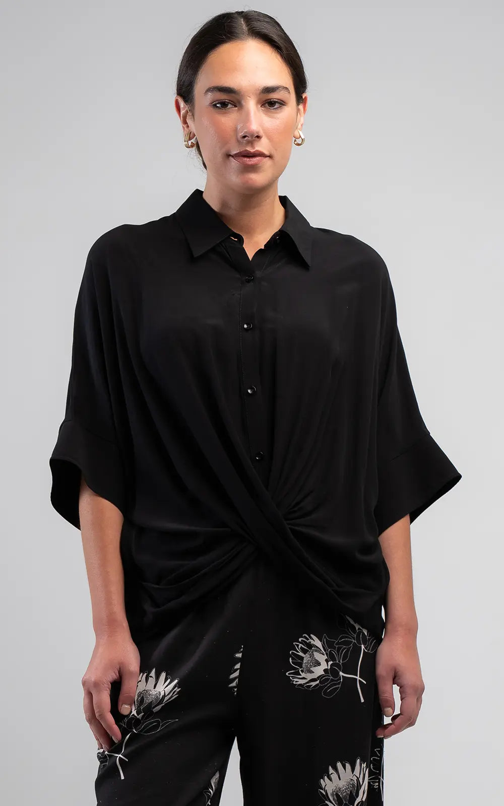 Obi Poppy Crossover Shirt | Black