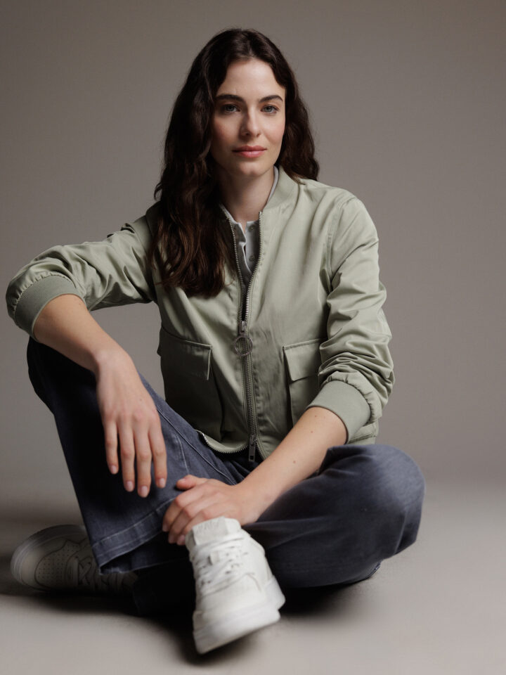 93900-720x960.jpg