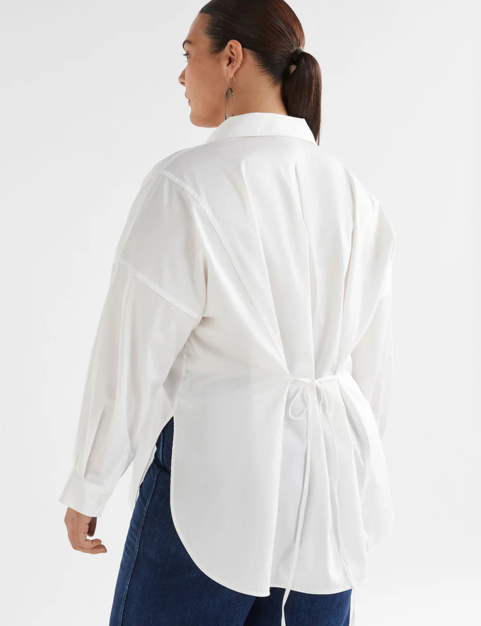 A1128-B-Tiga_Shirt_WHITE-6.webp