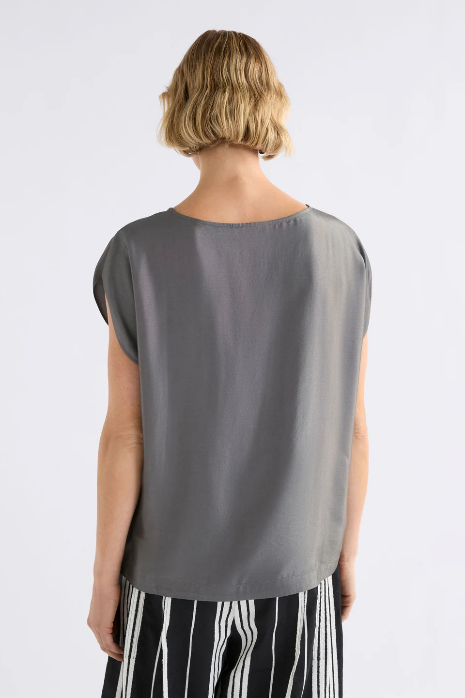 Elk Medjal Classic Top | Silver Black