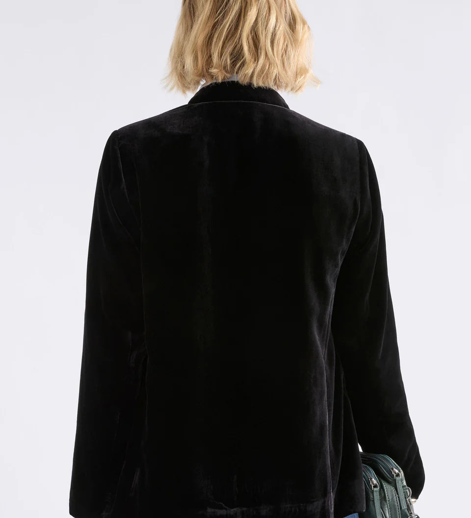 A1547-B-Velvet_Soft_Blazer_Jacket_BLACK-8.webp