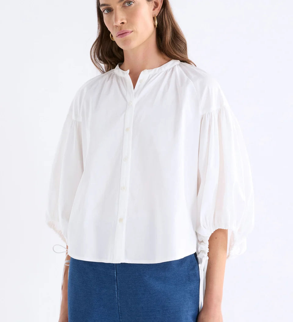 A1726-W-Eller-Shirt_WHITE-3_7ef8d255-98f2-4704-a960-ce8757090537.webp