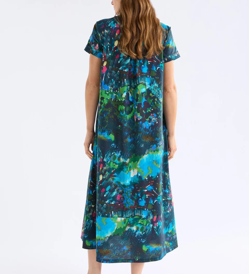 A1735-J-Haki-Dress_LANDSKAPNIGHT-5.webp