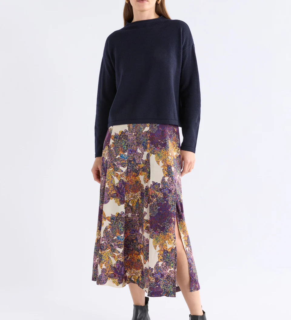 A1737-V-Elsen-Skirt_LANTISPRINT-3.webp
