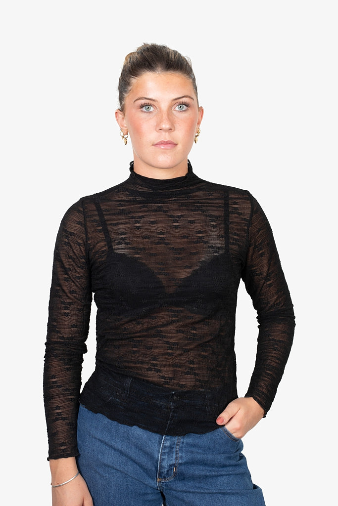 Antler Luxe Layer Top | Black