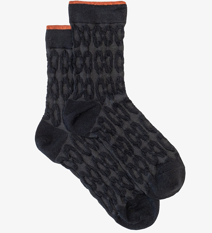 Antler-SW25-RTB-rust-top-black-sock_1024px.jpg