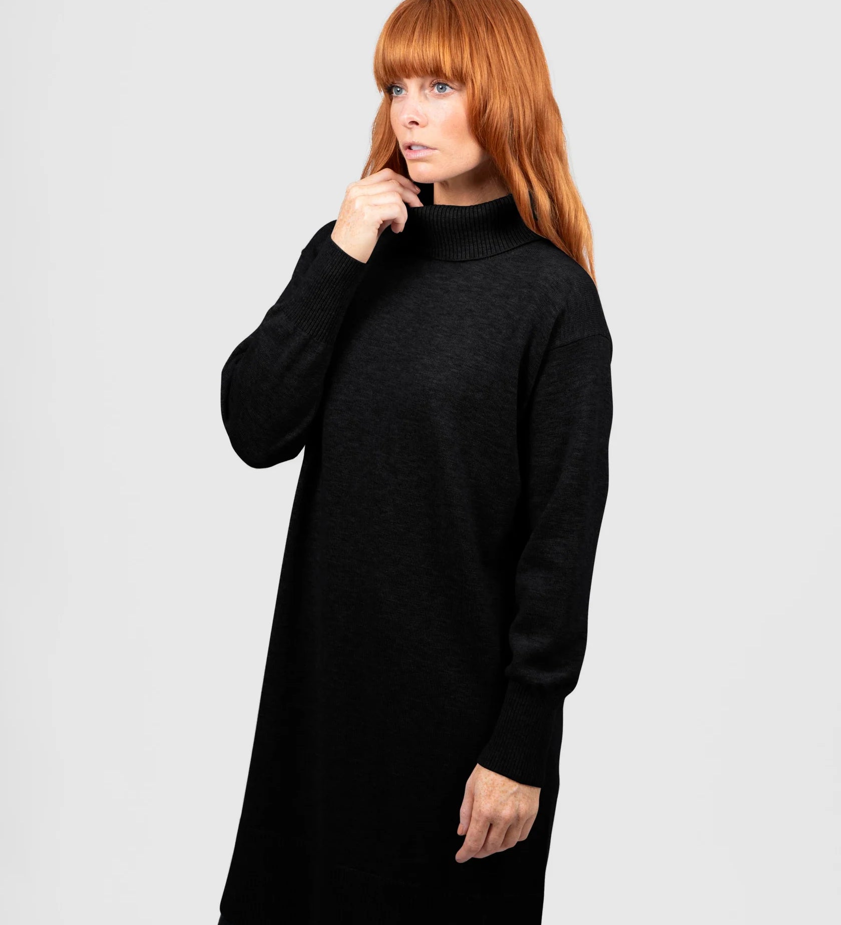 BL6605_Sweater_Dress_Black_PS_2.webp