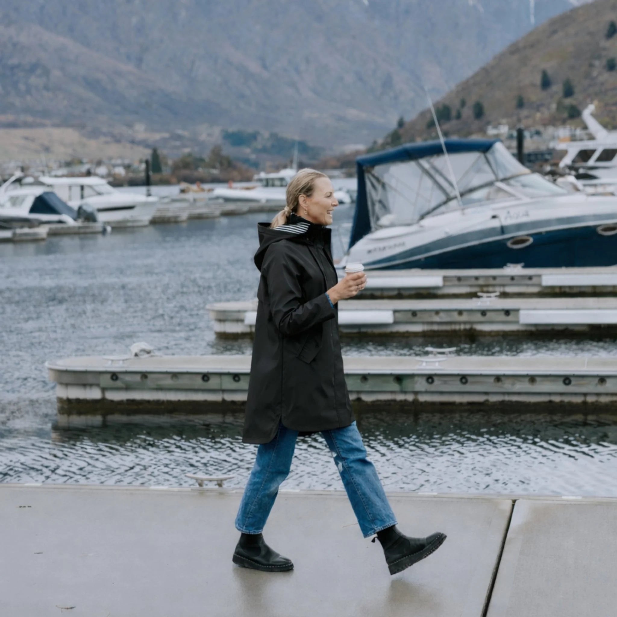 Moke Billie Raincoat | Black Choc Houndstooth