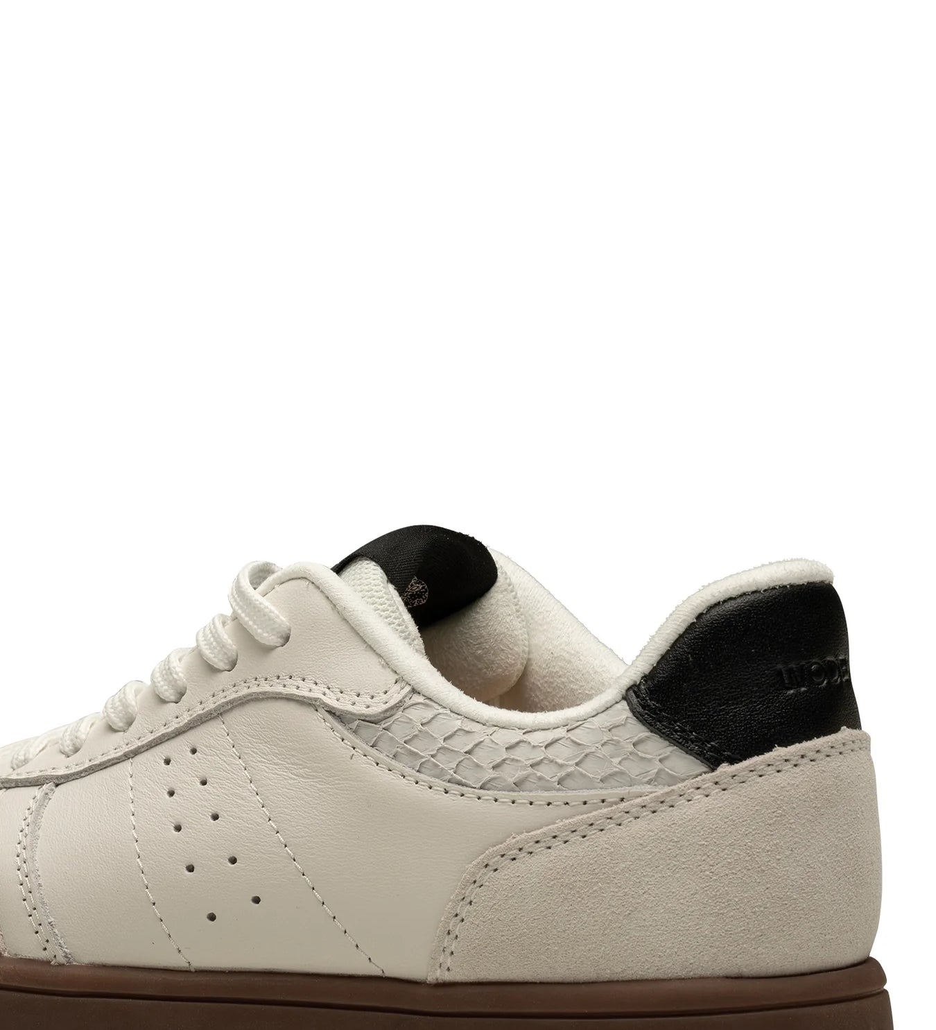 Bjork_Mix-Sneakers-WL646-846_Blanc_De_Blanc_Black-7_1800x1800_8b0f64d6-c213-4e02-978a-b98436615e0c.webp
