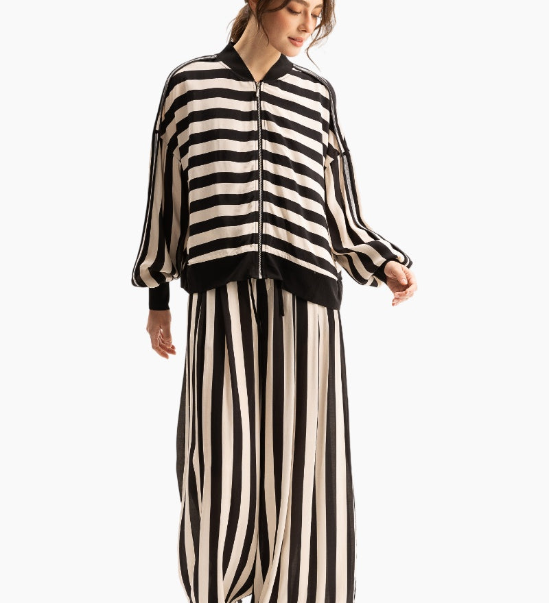 Blacklist-Blacklist-J08-Cora-Bomber-Jacket-Stripe-RR146552-2_6a61d88976edd.jpg