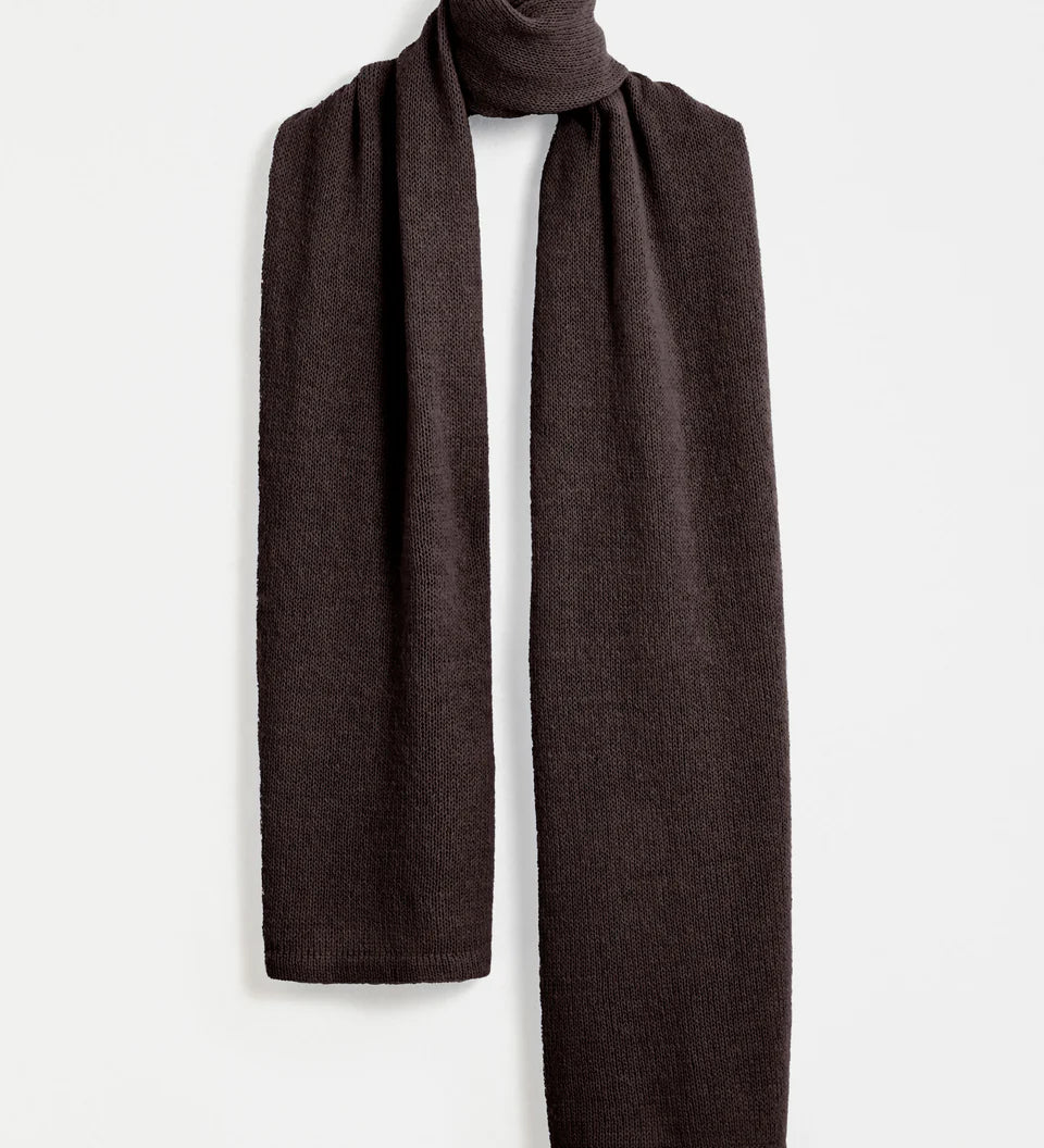 C0039-D-Fine_Agna_Scarf_CHESTNUT-1.webp