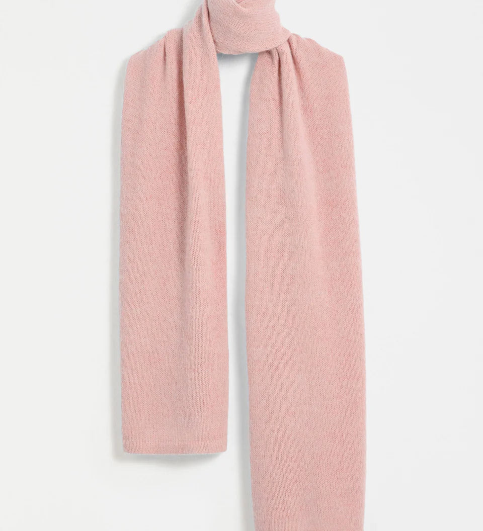 C0040-B-Fine-Agna-Scarf-PINK-SALT_b54e8c77-0cc8-470f-bf55-ccd57e30d919.webp