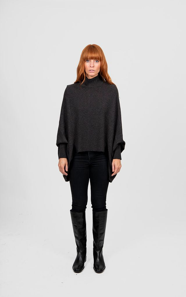 Bridge & Lord Poncho Pullover | Black