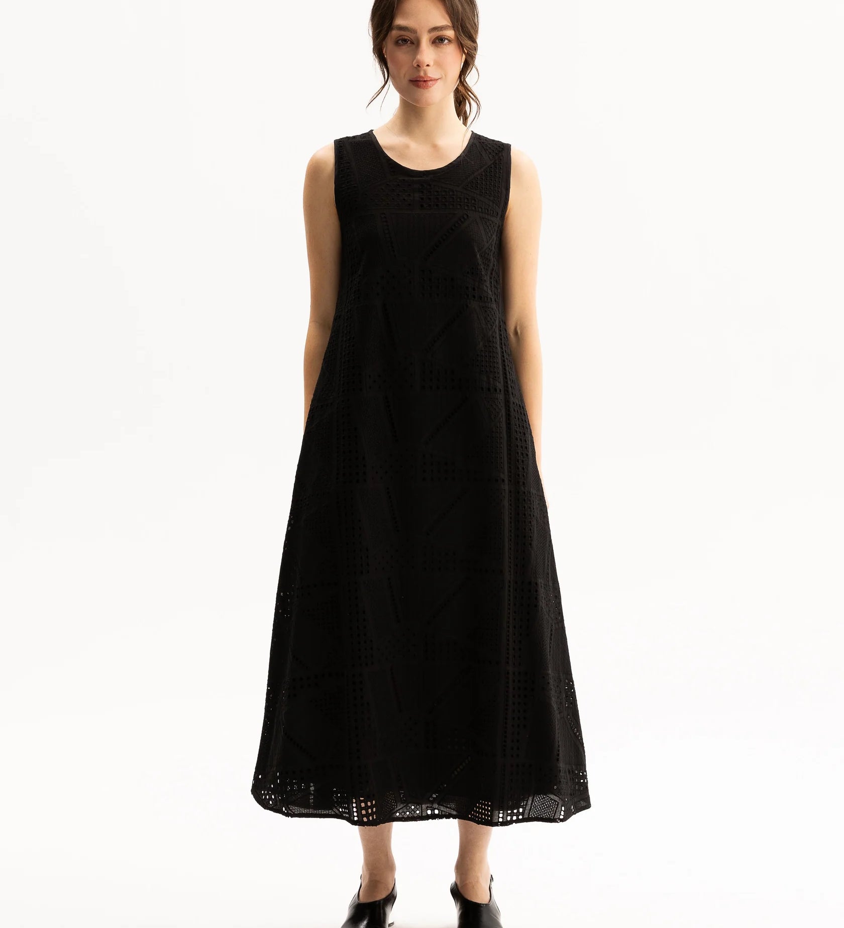 D11CamrynDress-Black-2375.webp