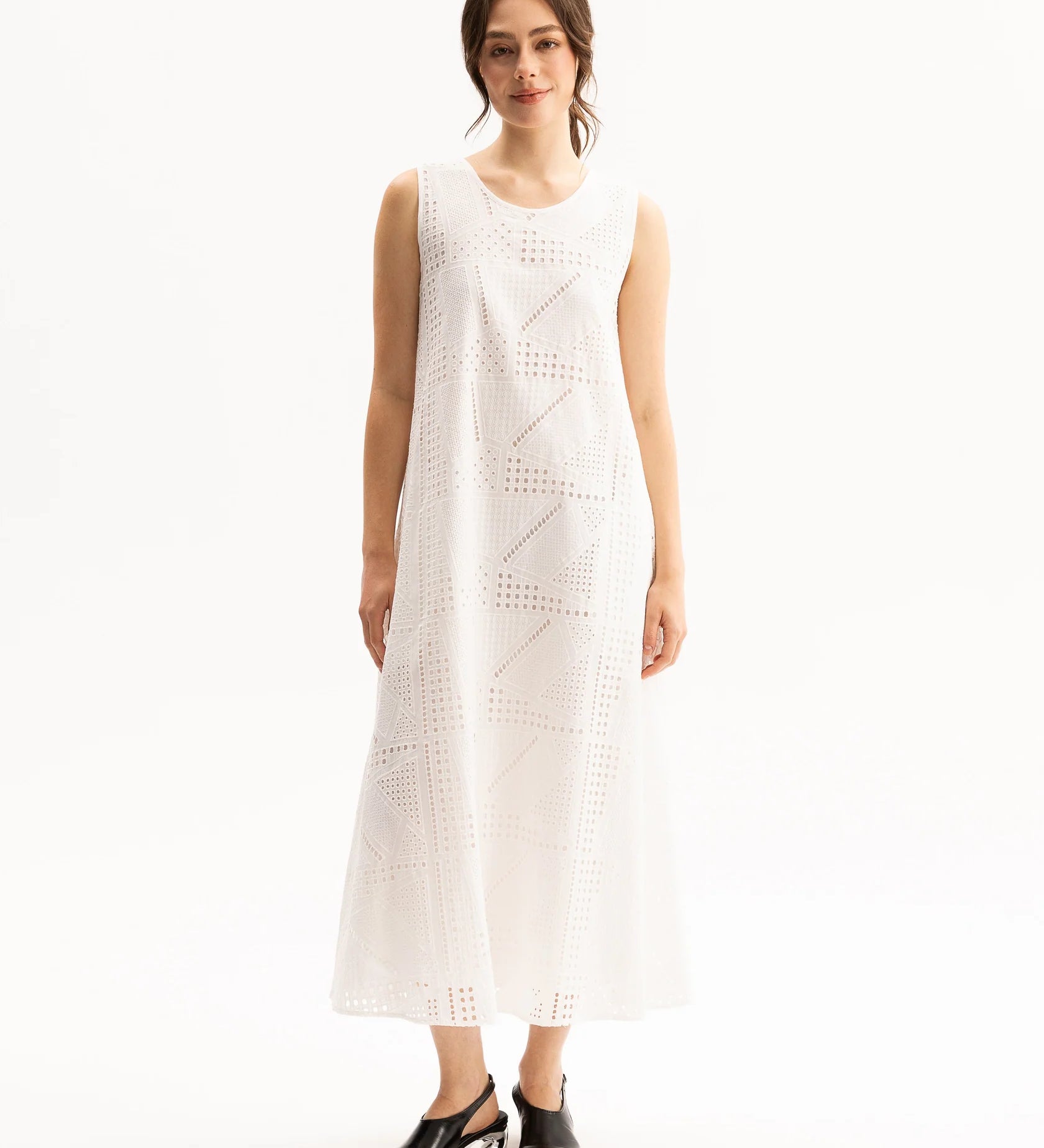 D11CamrynDress-White-2364.webp