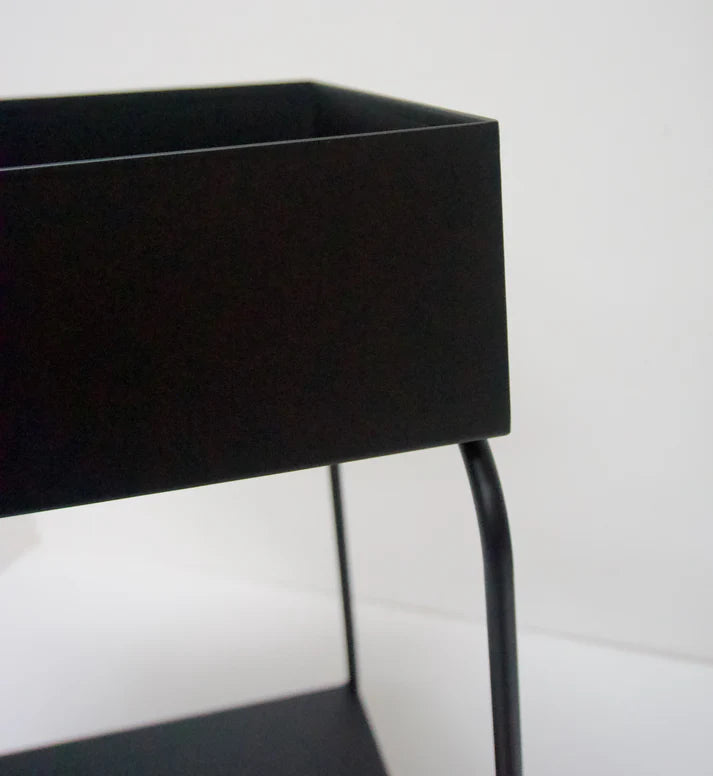 Saffron Inc Metal Planter Square | Black