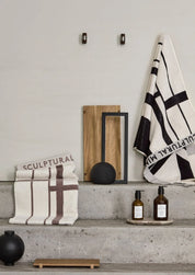 Kristina Dam Bath Towel | Black White