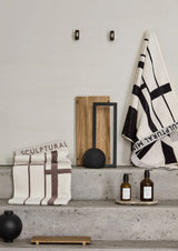 Kristina Dam Bath Towel | Black White