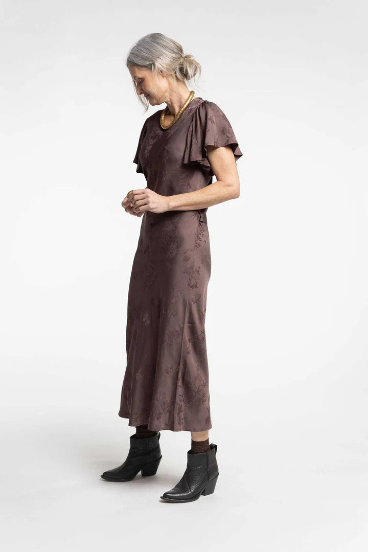 New Lands Devon Dress | Graphite