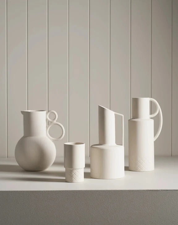 Robert Gordon Double Handle Jug | Portrait Collection