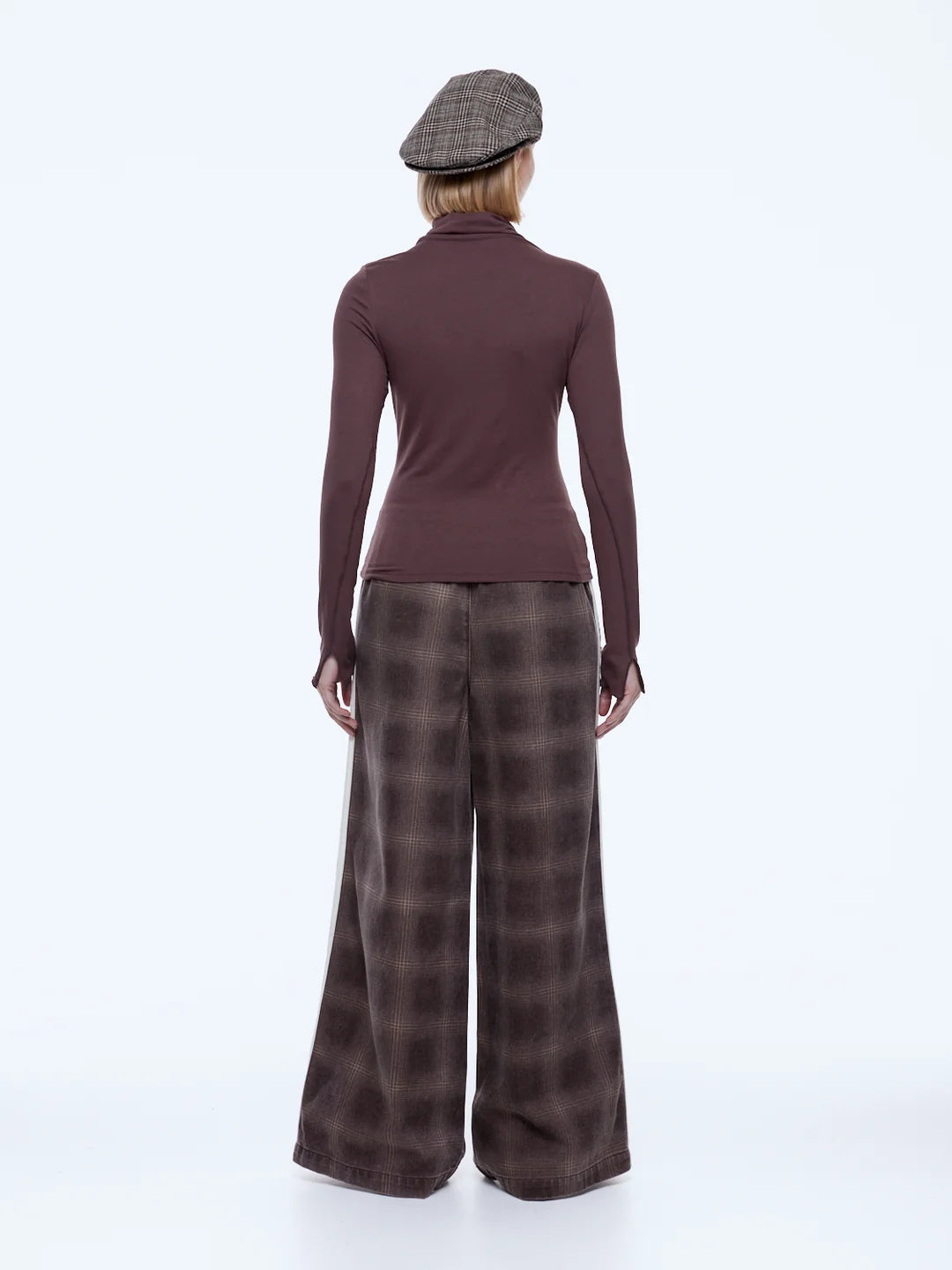 Ena Pelly Chevvah Long Sleeve Top | Chocolate