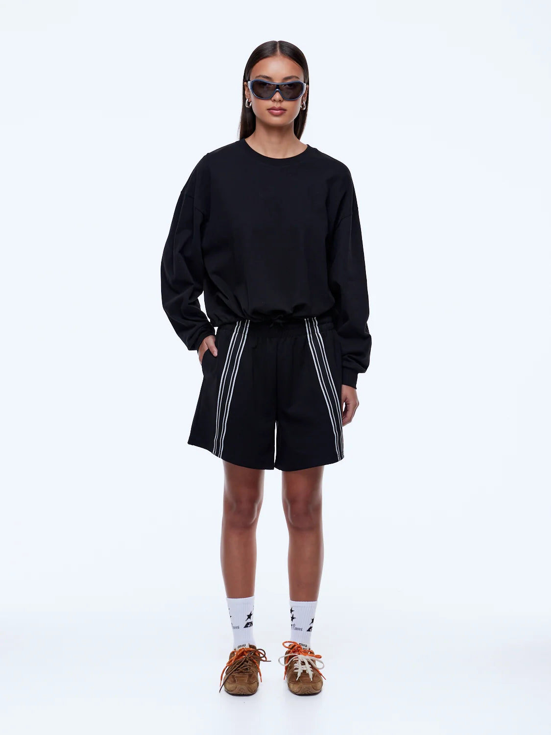 Ena Pelly Georgie Relaxed Long Sleeve Sweater | Black