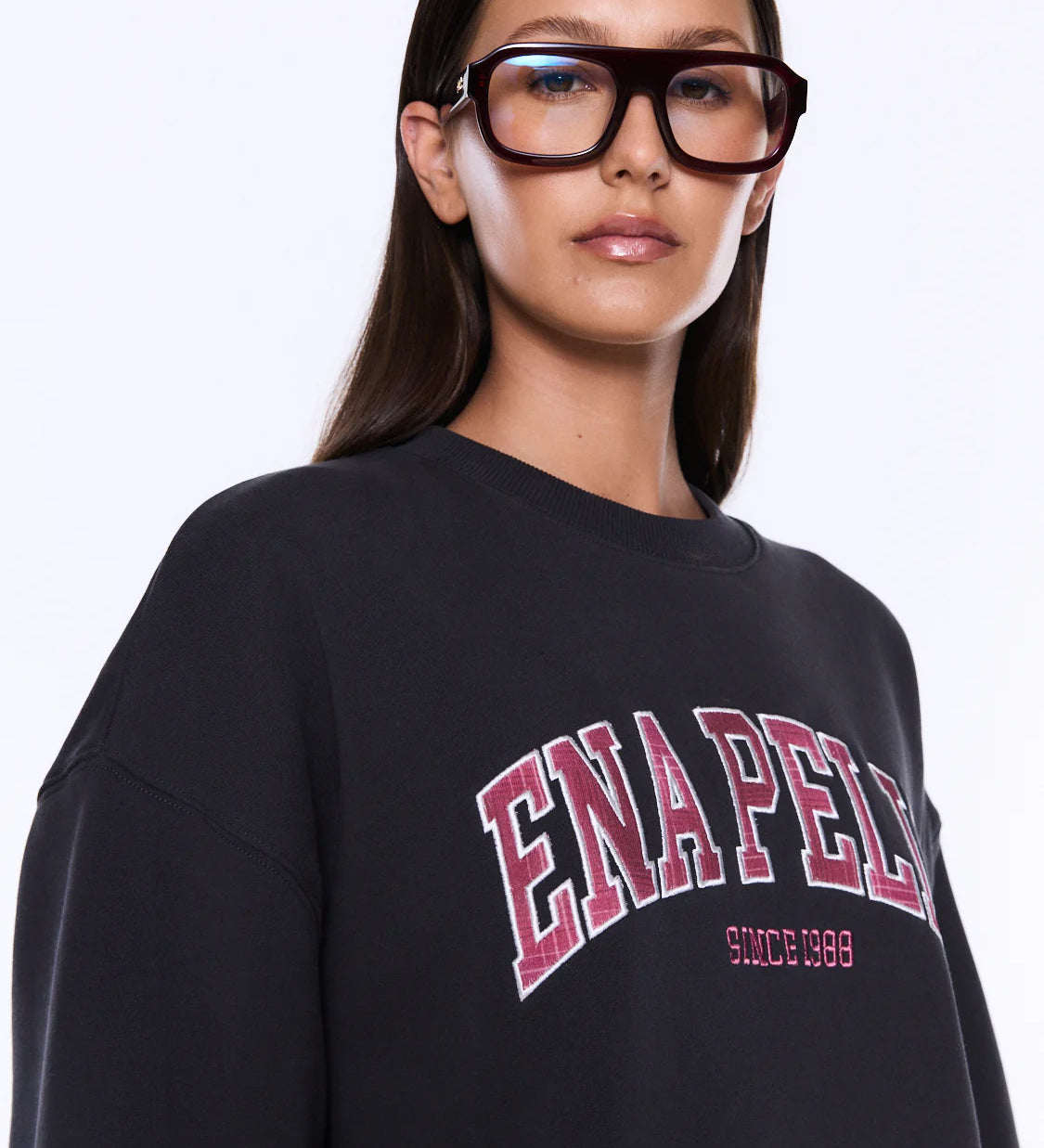 EPQ324100F-928-PHA_006.webp