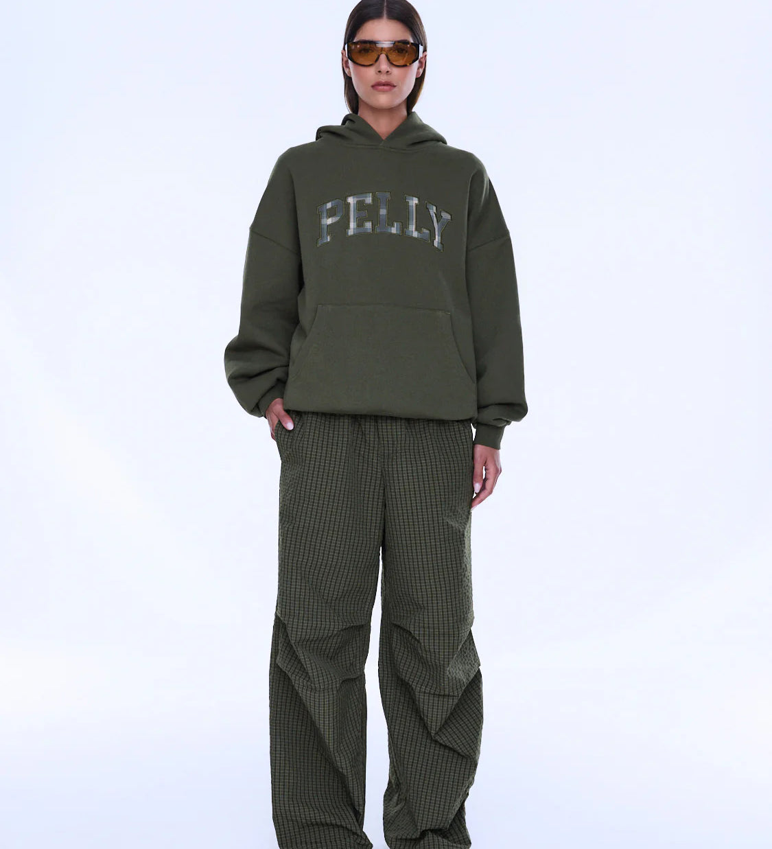 EPQ324113F-830-OLI_1061_037a72a8-9bcb-43c1-a474-19e3748967cd.webp