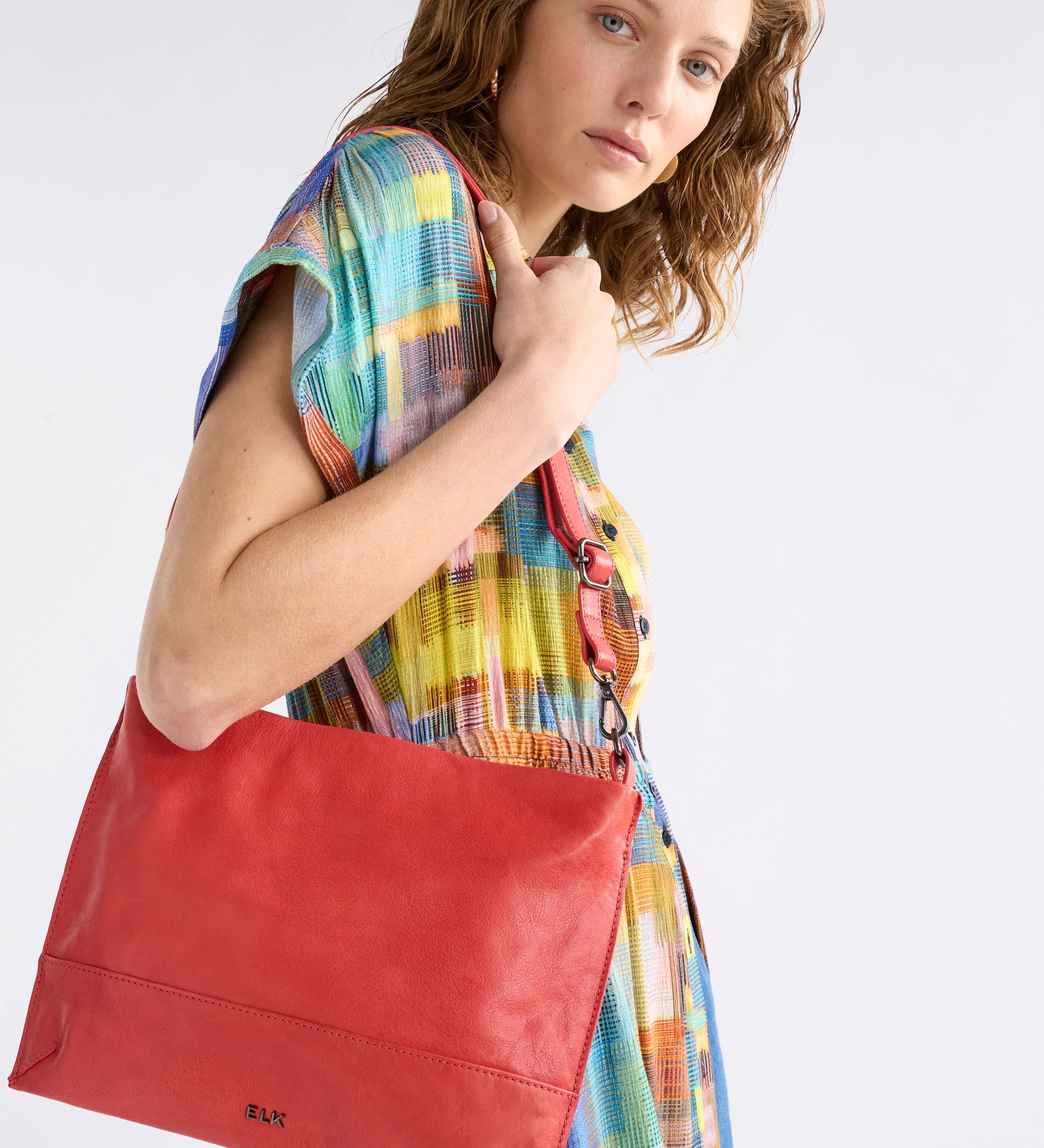 ElkDionnCrossbodyHandBag_Sangria.webp
