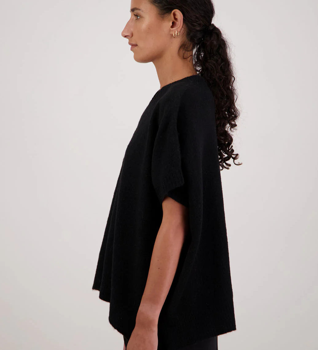 Fredrik-Black2.webp