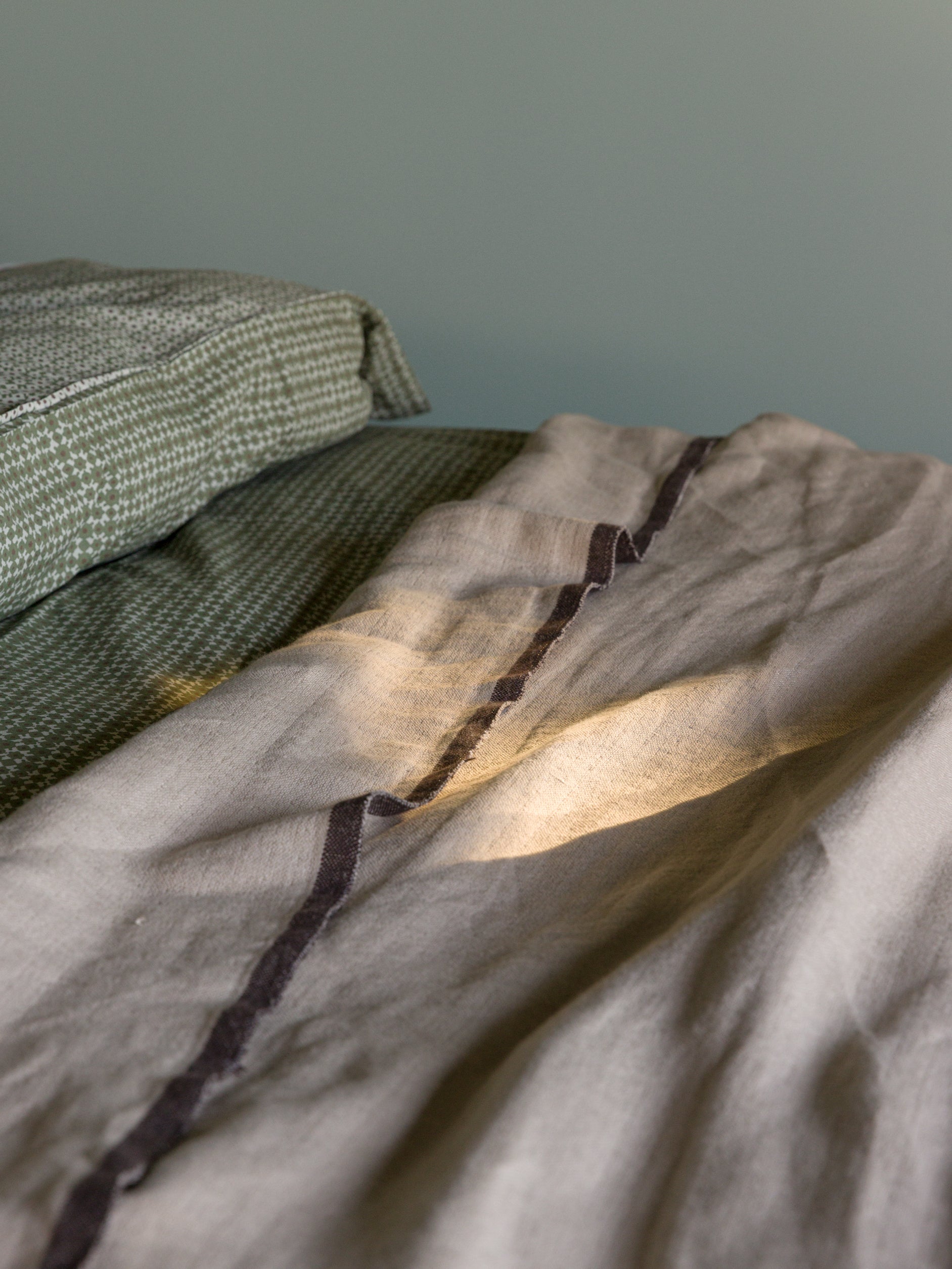 Citta Austen Bedspread | Rye Chambray